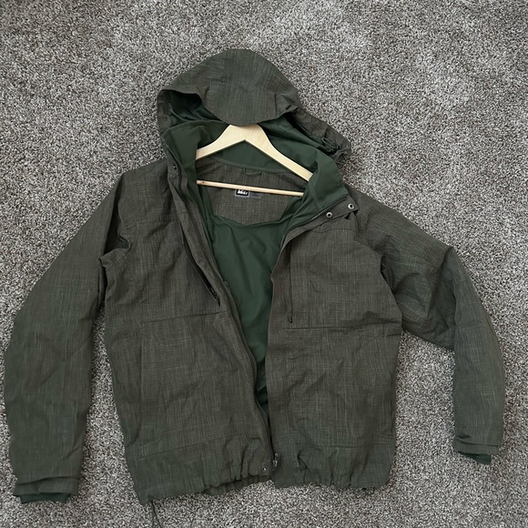 REI Men’s rain shell jacket size L - Picture 2 of 13